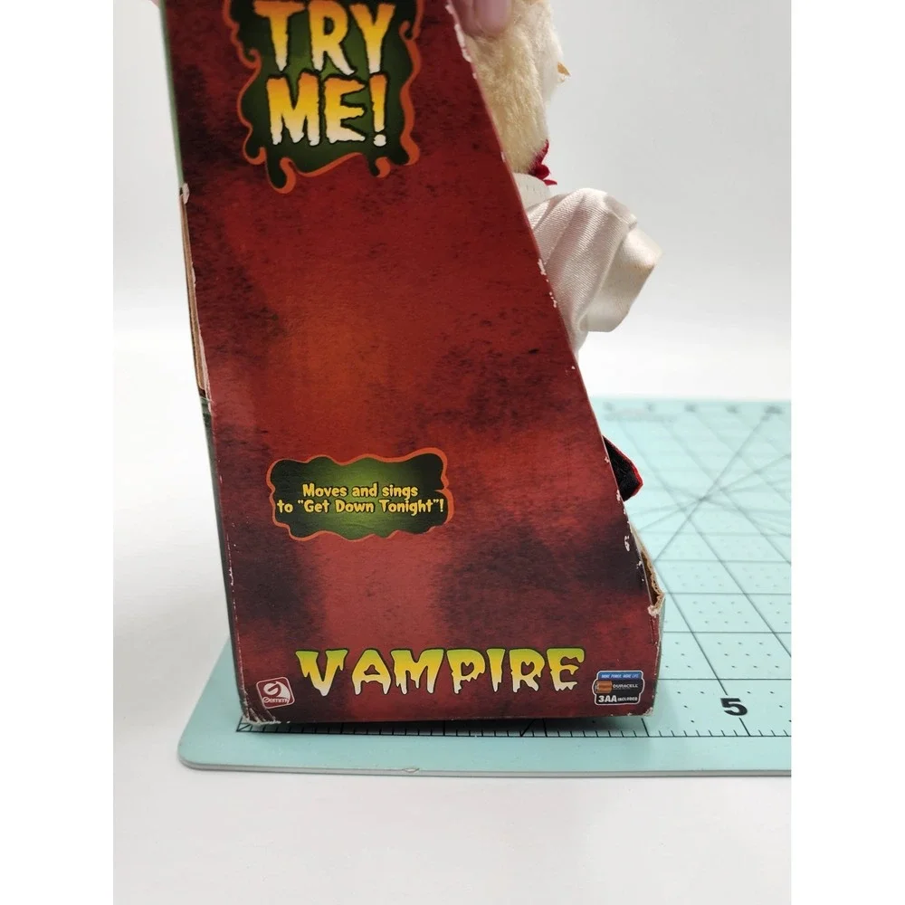 Gemmy Singing‎ Hamster in Dracula Costume Vampire Halloween NIB Vtg